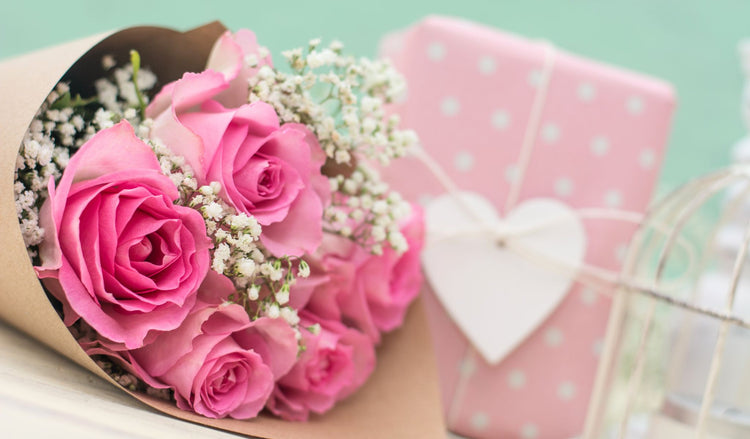 Gifts & Party Supplies
