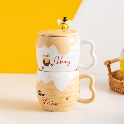 Cartoon Bee Honey Pot Shaped Mug with Lid and Spoon - 4 Designs